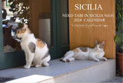 2024年卓上カレンダー（木製スタンド・ポストカード付き）SICILIA-NEKO TABI IN SICILIA Vol.01-ネコと旅するシチリア-